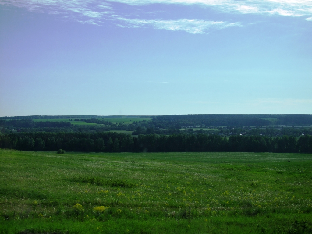 Vers Ekaterinbourg, grand plain d’Oural.